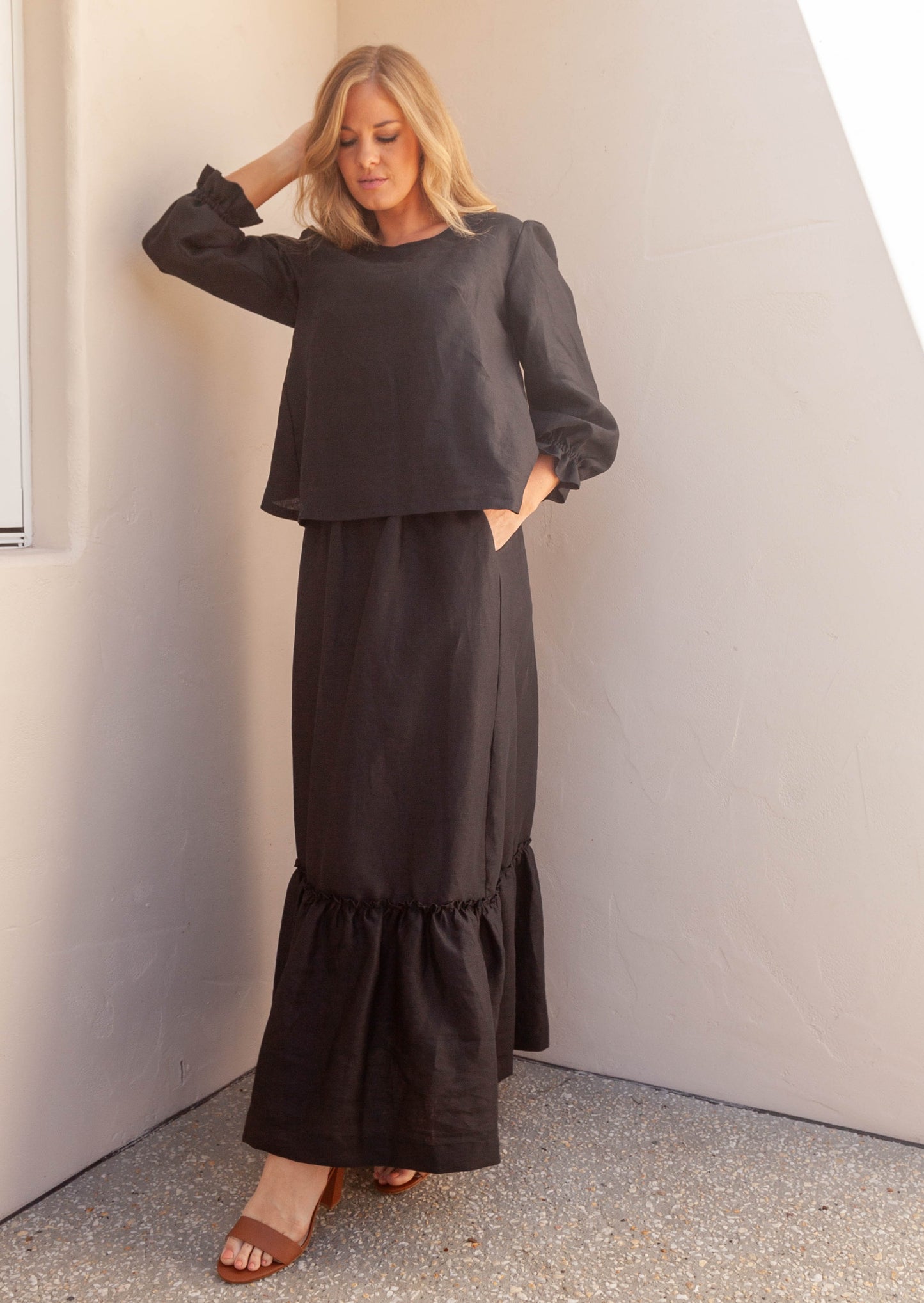 Gray Donna Maxi Skirt - Black